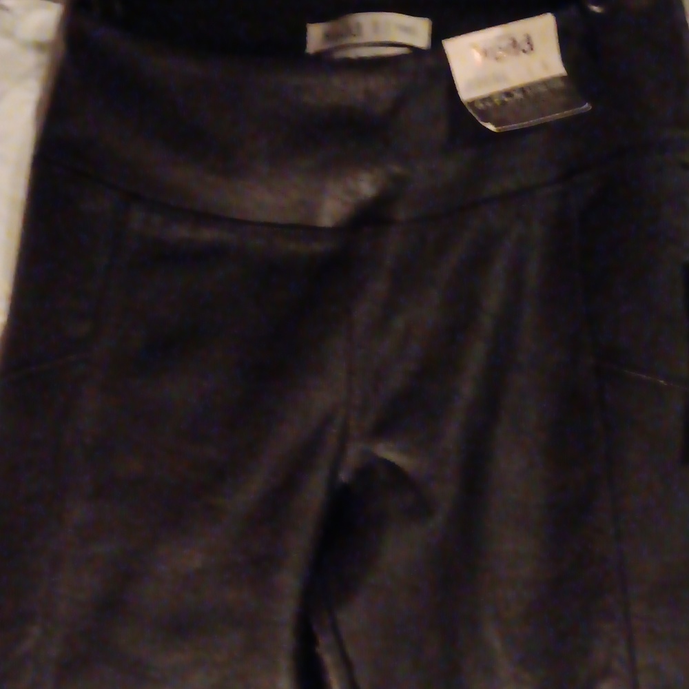 Nwt Ponte stretch jegging crackled look